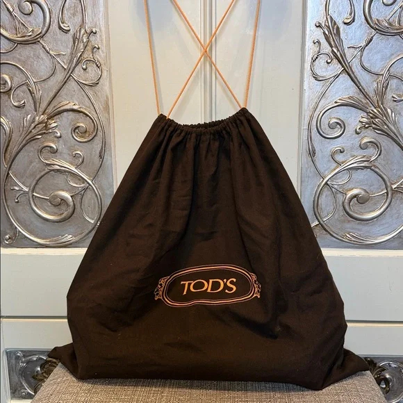 NWOT Tod's Black embellished Beaded tote Bag W/dustbag - Picture 16 of 16